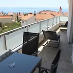 Danica Apartamento