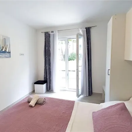 Danica Apartment