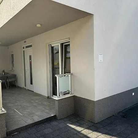 Apartment Danica Promajna