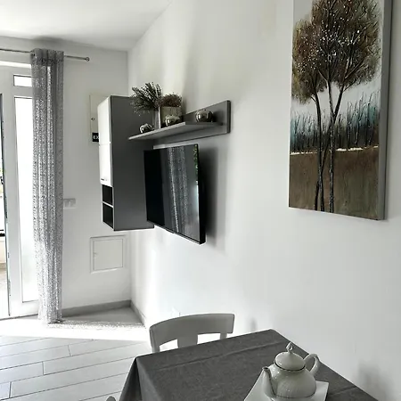 Danica Apartment