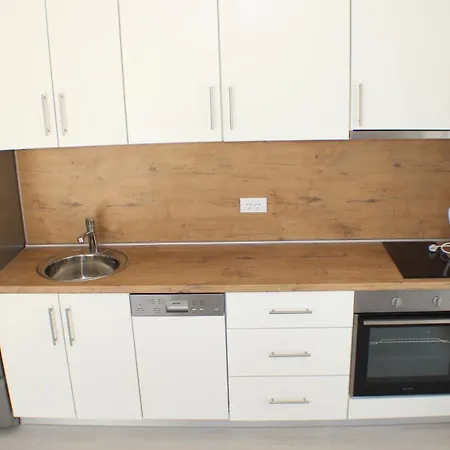 Apartment Danica Promajna