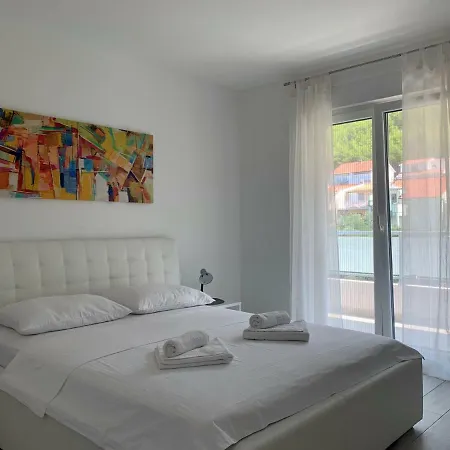 Danica Apartment